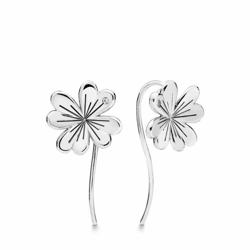 Pandora Australia Lucky Four-Leaf Clover Earrings - Sterling Silver | XKDQYB651